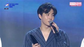 SUHO /翻攝自YouTube