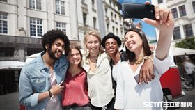 玩美不受框限　LG Q6就是愛羨