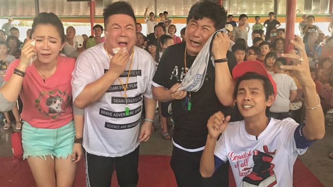 董至成火燒右臉　以為是汗卻狂飆血