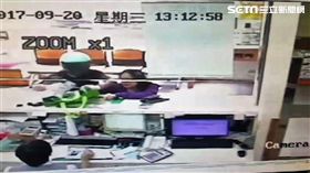 台北市瑞興銀行士林分行宣告偵破，警方訊後將嫌犯林修平依強盜罪移送法辦（翻攝畫面）