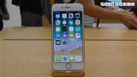 葉立斌攝　蘋果直營店　Apple Store Apple Pay　iPhone 8