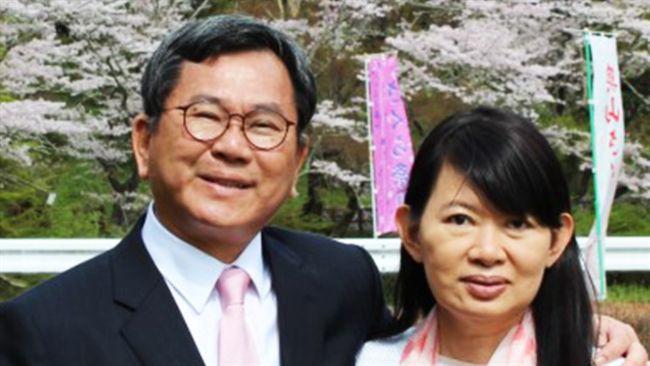 忍20幾年…陳明文妻揭張花冠真面目