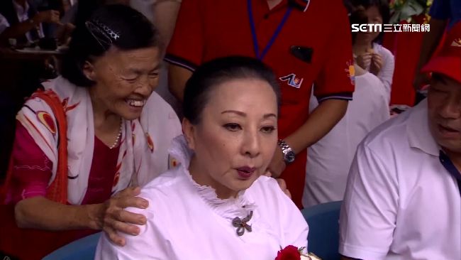 陳明文妻嗆目中無人　張花冠酸沒自信