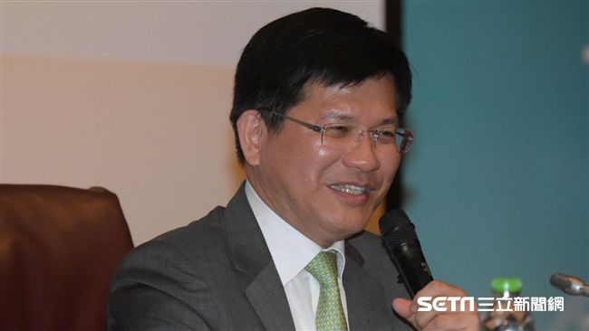 柯P不爽被偷襲　林佳龍：會合作愉快
