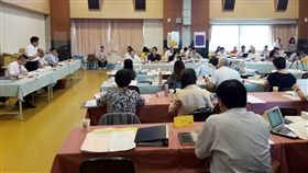 16:9
課審會召開　是否重議文白比例受矚教育部23日上午召開課程審議會（課審會）大會，部分委員醞釀對10日的文言比例結論提出程序質疑，希望能重啟討論。（教育部提供）中央社記者陳至中台北傳真　106年9月23日