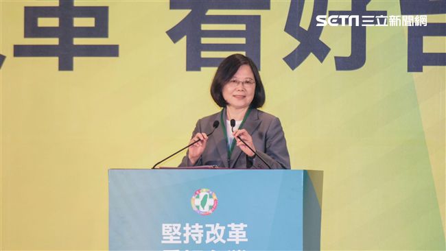 前後任三總統齊喊憲改　內涵卻不同