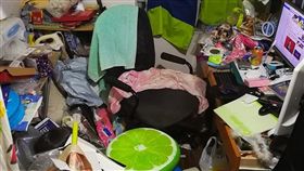 女友,房間,雜亂,假髮,靠北女友　圖／翻攝自臉書靠北女友