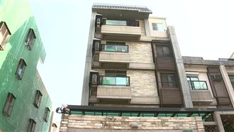 女房客洗澡遭轉門把　疑房東企圖闖入