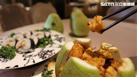 中秋柚子、月餅新吃法。（圖／福容大飯店提供）