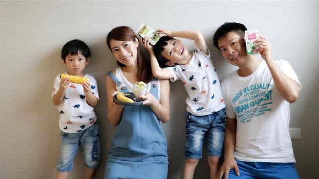 媽咪這樣最潮！簡單打造上鏡全家福