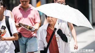 明早晚偏涼！白天南部高溫破30度