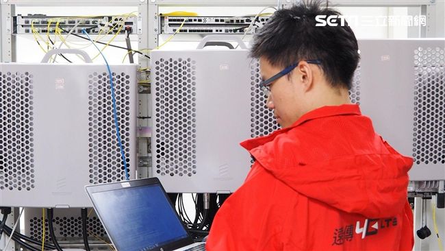 遠傳飆5G　3分鐘載完25GB