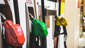 加油站,中油,降價,漲價,石油,無鉛,95,92,98,柴油,中東,浮動油價 (林敬旻攝)