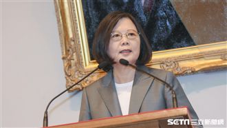 交通觀光狂失血　小英曝千億紓困搶救