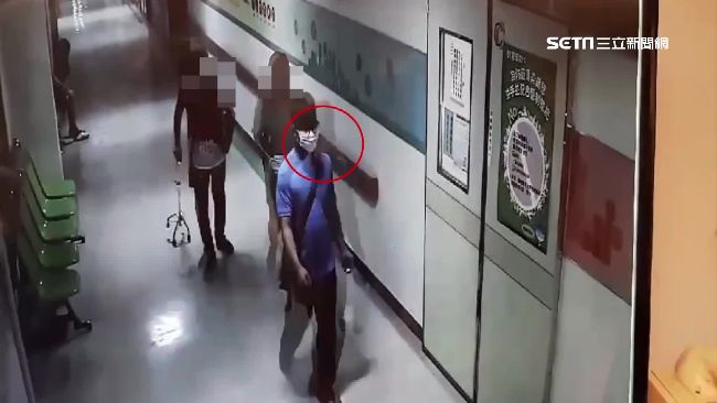 車手拎藥裝病人盜領　遭眼尖警識破