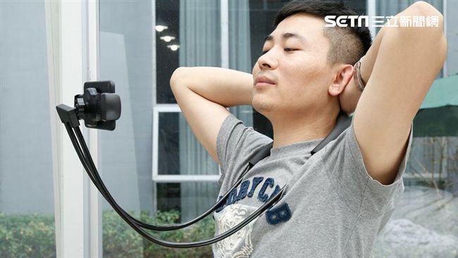 i8最潮周邊大搜集　這樣追劇手不痠
