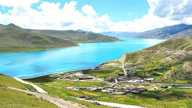 西藏之旅：夢幻碧藍「羊卓雍措聖湖」