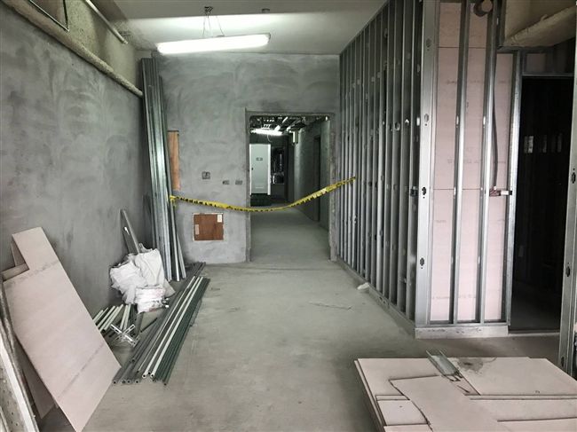 疑身體不適　工人墜樓送醫不治
