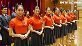 葉立斌攝 銘傳大學 國慶禮賓 大學生 金釵