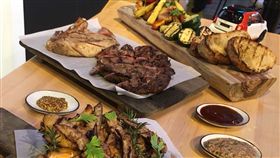 台灣賓士提供　#smartPopUpTaipei品牌概念館　中秋節　烤肉