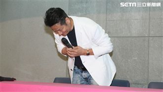 乃哥鞠躬道歉　「尊重從從提告決定」