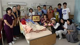 癌末病患蔡阿公慶90歲生日，堅定捐大體心願。（圖／翻攝大林慈濟醫院網站）