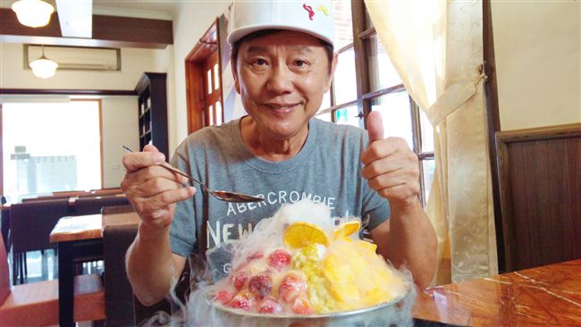 超夯夢幻火鍋冰　竟出自大叔之手！