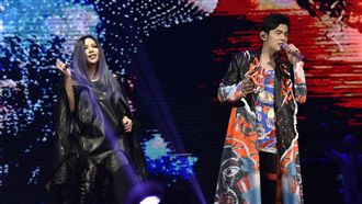 江蕙點歌阿妹唱！同台周董飆《不該》