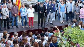 加泰隆尼亞自治區主席普伊格蒙特,Carles Puigdemont(推特)