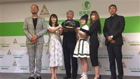 ▲田徑協會與日本富士山「水素珪素天然水」簽贊助約。（圖／記者林辰彥攝影）