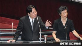 行政院長賴清德3日前往立法院備詢 圖／記者林敬旻攝