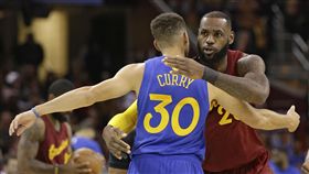 LeBron James與Stephen Curry（ap）