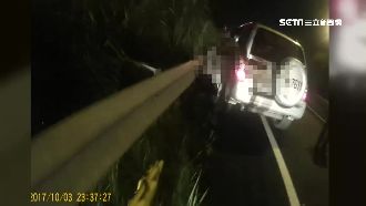 故障想推車　6旬翁離奇遭車門夾死