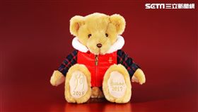 英國百年品牌Harrods年度熊。（圖／Harrods提供）