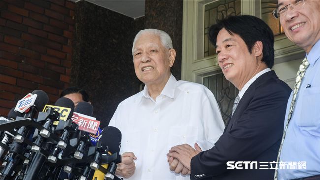 賴揆自稱台獨主義者　李登輝：很難得
