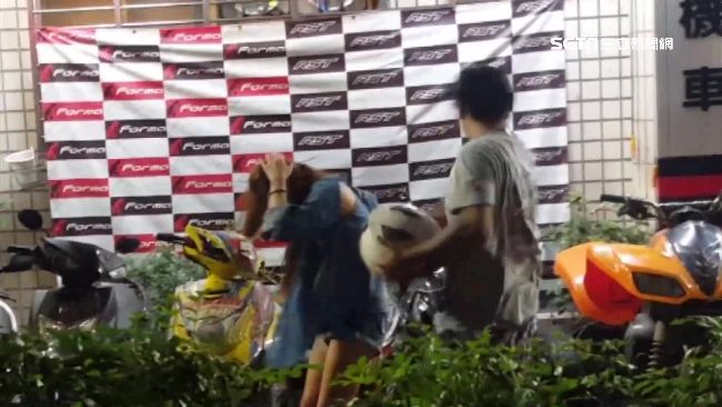 被討贍養費暴怒？名賽車手甩前妻巴掌