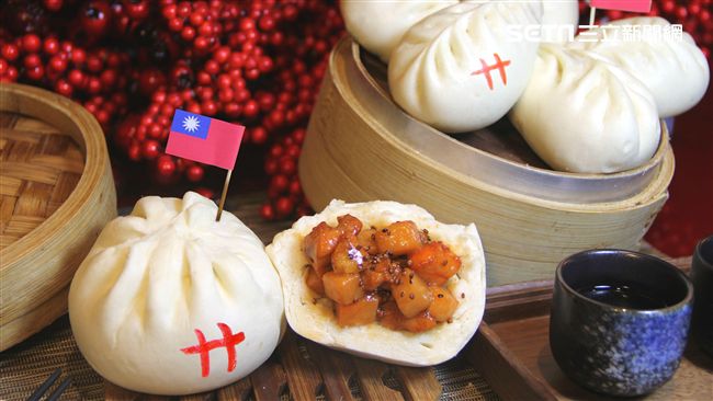 十月國慶限定　會噴汁的花雕雞手工包