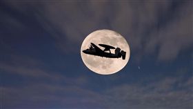 月亮,E-2K預警機（圖／空軍司令部臉書　https://www.facebook.com/cafhq/photos/pcb.1950633275195833/1950633131862514/?type=3&theater）