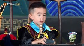 小小春（圖／翻攝自《湖南衛視芒果TV官方YouTube頻道》）