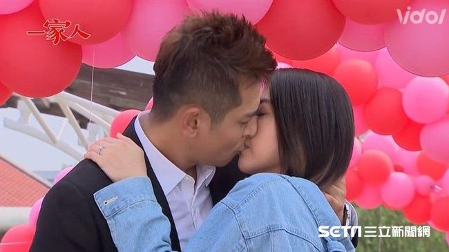 《一家人》求婚新招　粉絲全都被閃瞎