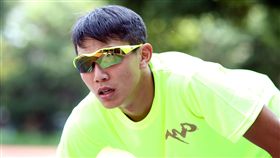 ▲鐵人三項勇者楊志祥。（圖／720armour運動墨鏡提供）