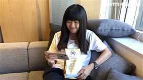 四天國慶連假就在眼前，OTT影音平台KKTV推出「愛你99」限時優惠方案，四天連假期間（2017/10/7 00:00~2017/10/10 23:59 ），購買30天VIP會員只要99元，可享超過12000小時的超強戲劇片庫，同步收看即將上檔的10部最新日韓劇。

