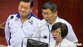 台北市體育局長鄭芳梵，秘書長蘇麗瓊 圖／記者林敬旻攝