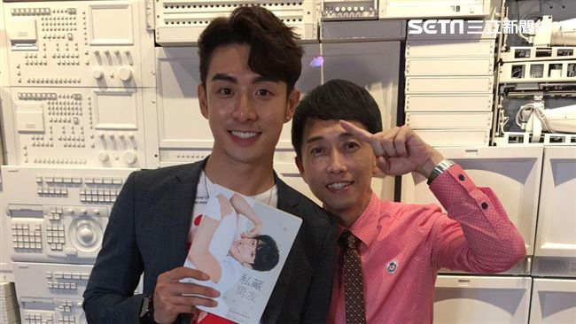 管麟男友力爆棚　親邀粉絲下午茶