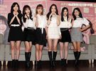韓國女子音樂組合0Apink成員，左起吳夏榮，鄭恩地，尹普美，孫娜恩，朴初瓏，金南珠榮，8日亞洲巡演台北站將於台大體育館登場。（記者邱榮吉/攝影）