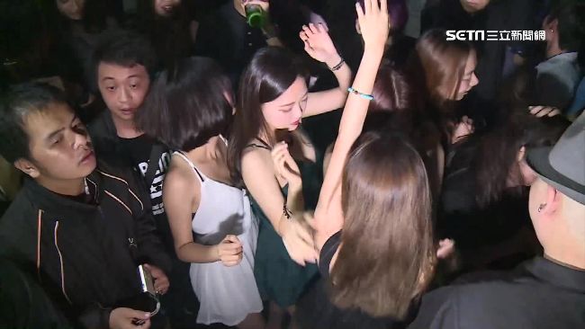 台女不EZ！　澳洲男偷摸北半球被告