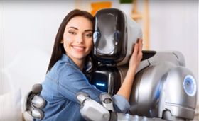 性愛,機器人,Nick Patterson,駭客,入侵,智慧型,手機,電腦,防護機制　圖／翻射自YouTube https://goo.gl/uARFd2	