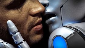 性愛,機器人,Nick Patterson,駭客,入侵,智慧型,手機,電腦,防護機制　圖／翻射自YouTube https://goo.gl/uARFd2	