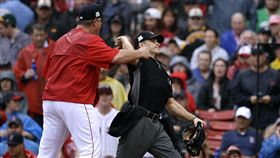 ▲John Farrell被主審出逐出場。（圖／美聯社／達志影像）