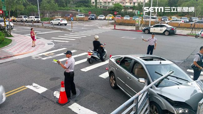 這起車禍免報案　全因轎車撞上這地點